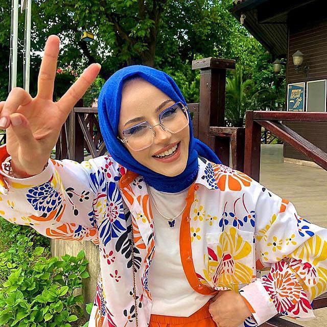 AYŞE